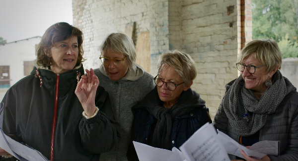 Szenenbild aus "Unsere Herzen, ein Klang" | Bild: NeueVisionen Szenenbild aus "Unsere Herzen, ein Klang" | Bild: NeueVisionen