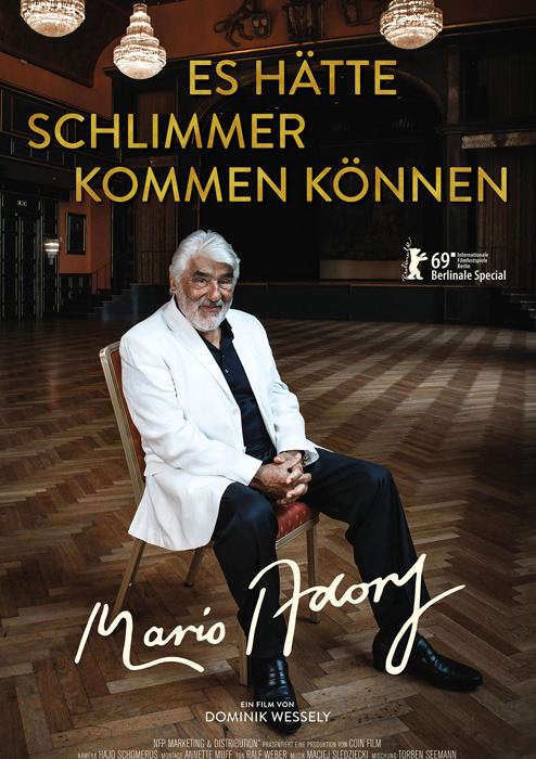 Filmplakat zu "Es hätte schlimmer kommen können - Mario Adorf" | Bild: Filmwelt